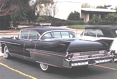 Cadillac Fleetwood 60 Special: 9 фото