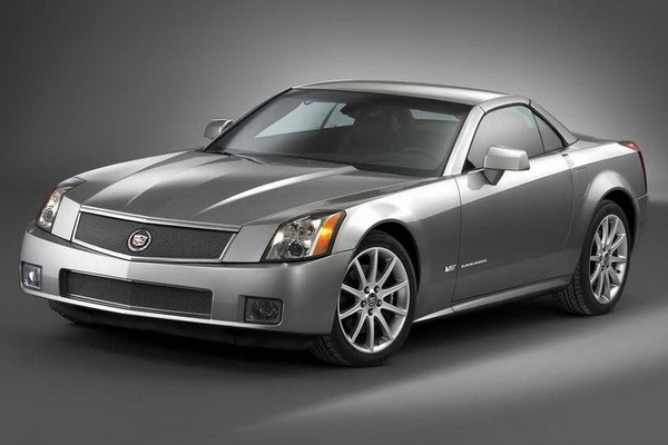 Cadillac XLR-V: 9 фото