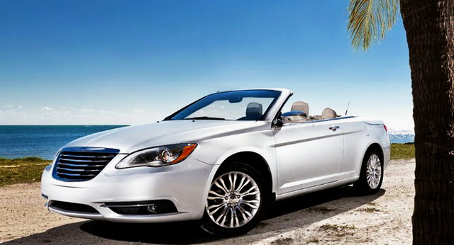 Chrysler 200 Convertible: 3 фото