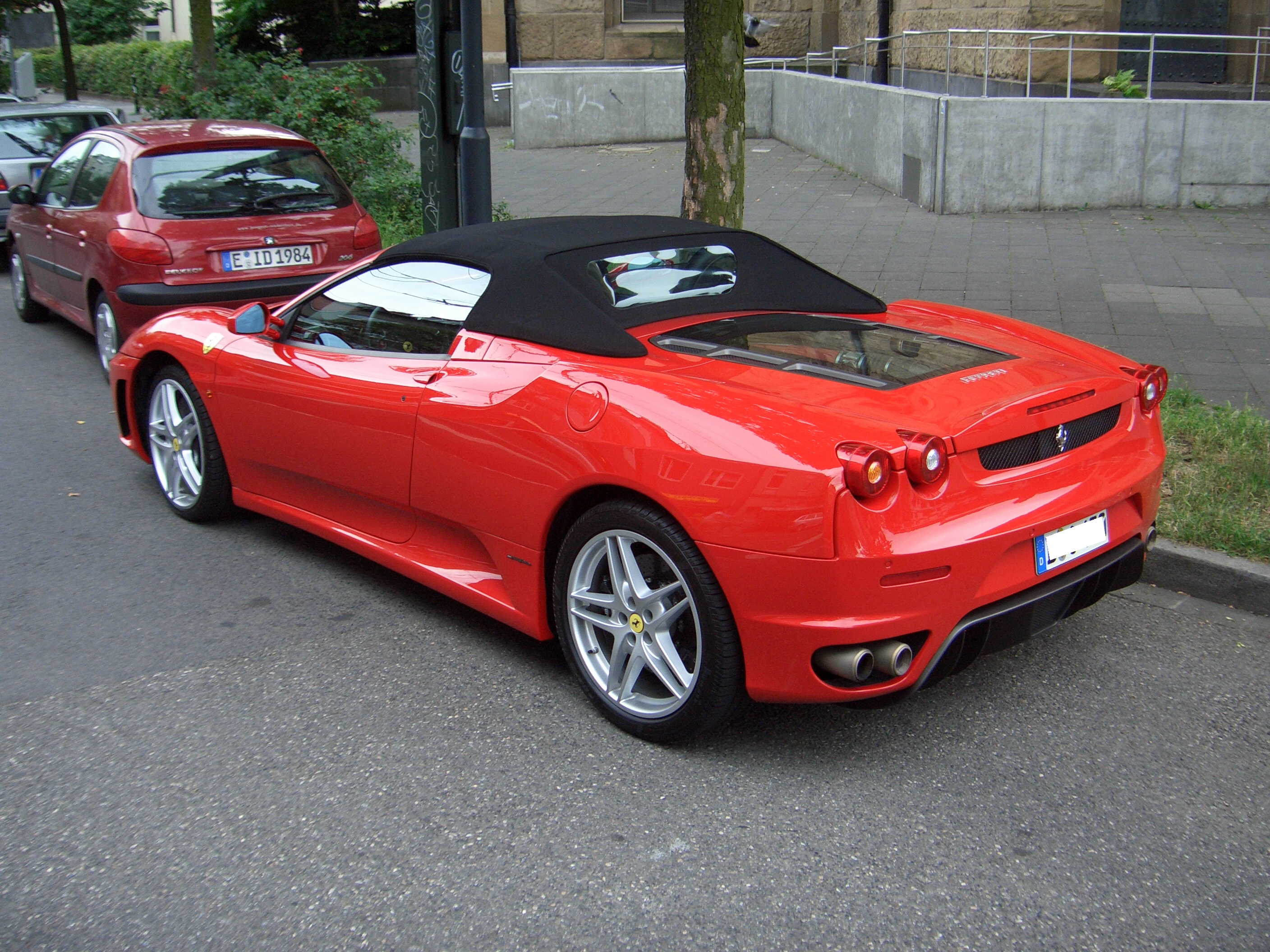 Ferrari F430 Spider: 11 фото