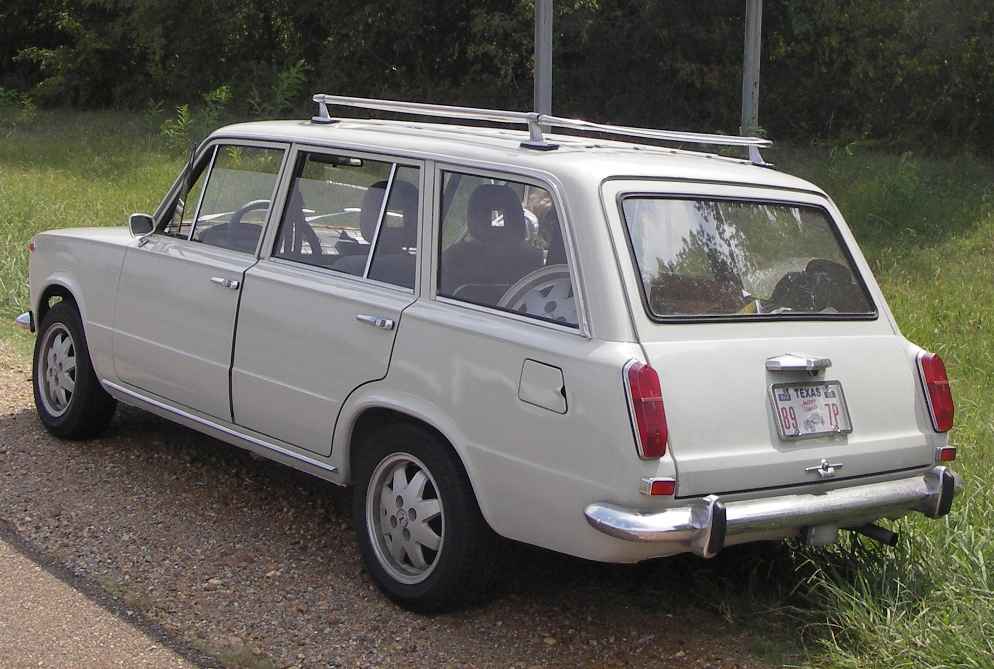 Fiat 124 Familiare: 3 фото