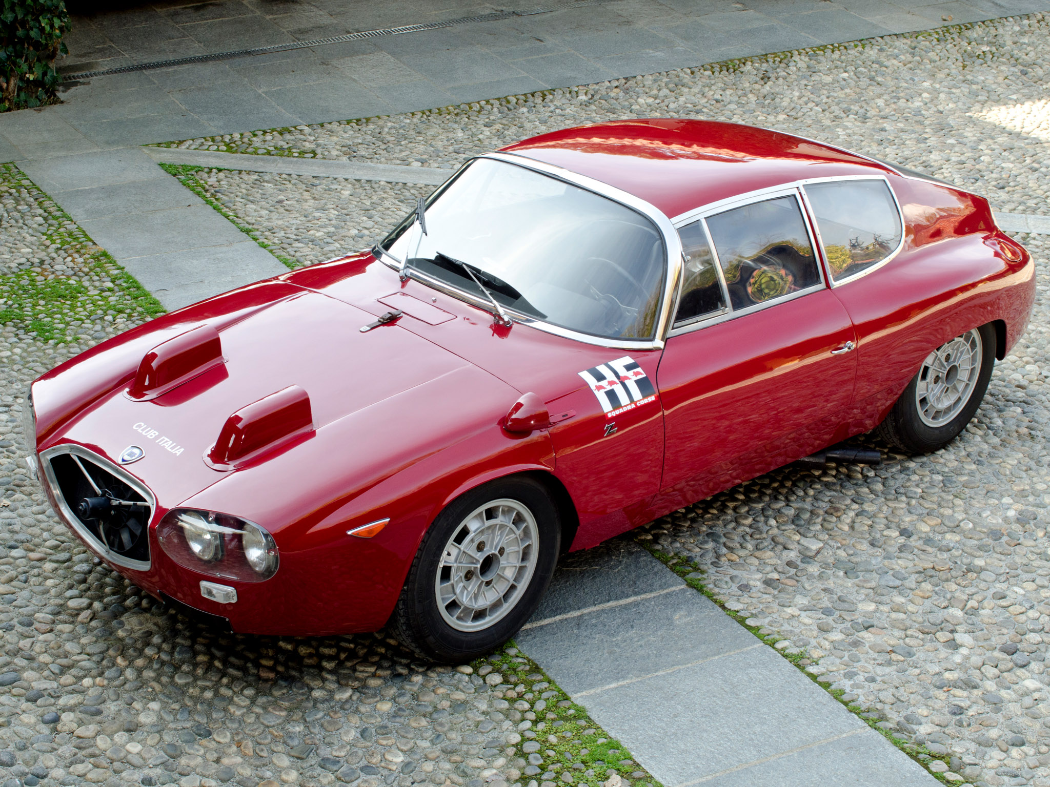 Lancia Flavia: 12 фото