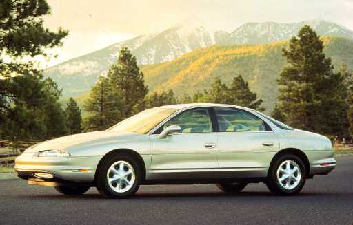 Oldsmobile Aurora: 7 фото