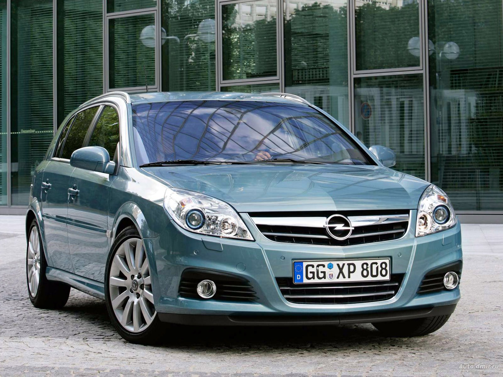 Opel Signum: 1 фото