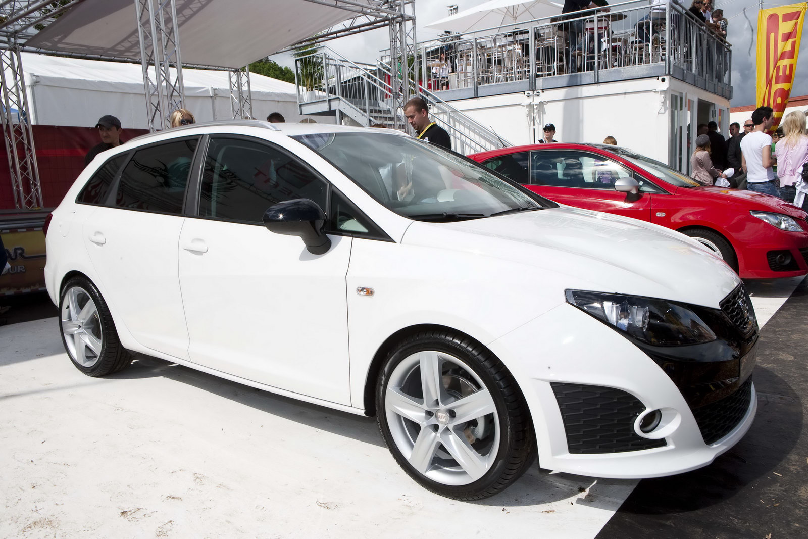 Seat Ibiza ST: 10 фото