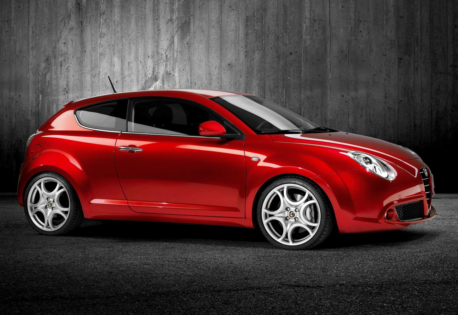 Alfa Romeo MiTo: 1 фото