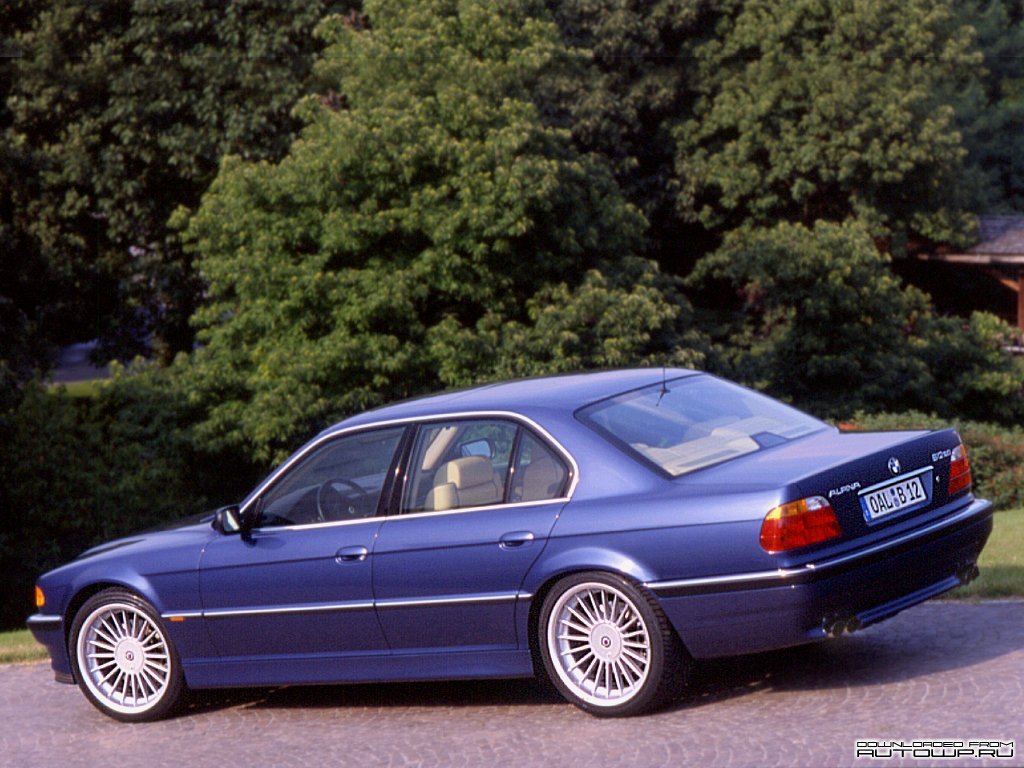 Alpina B12: 12 фото