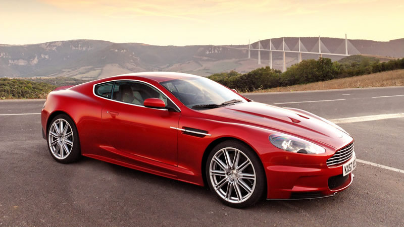 Aston Martin DBS: 5 фото