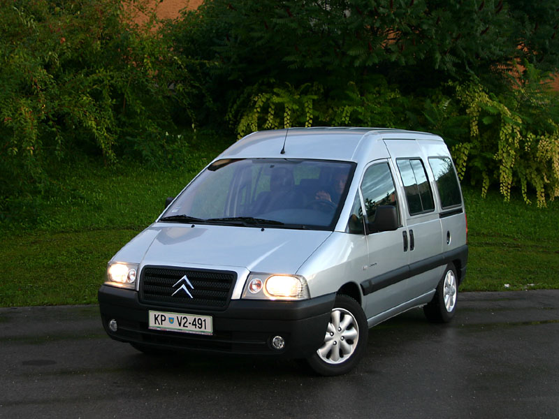 Citroen Jumpy: 10 фото