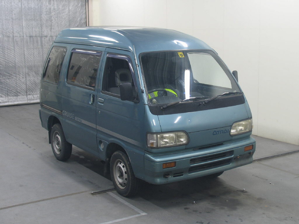 Daihatsu Atrai: 6 фото