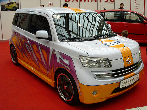 Daihatsu Materia: 12 фото