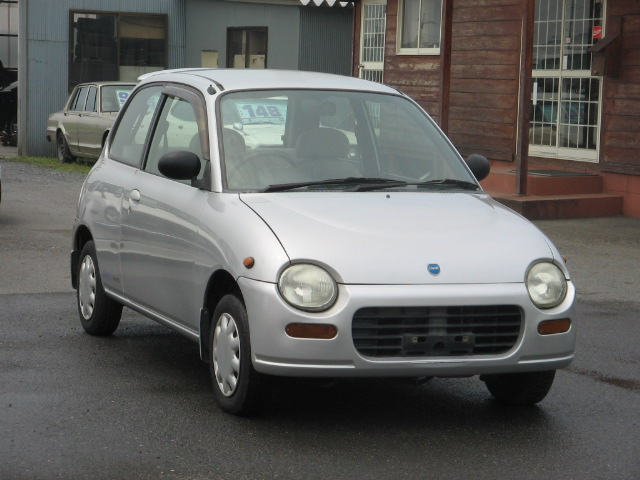 Daihatsu Opti: 11 фото