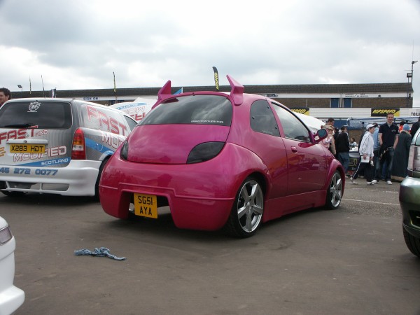 Ford KA: 9 фото