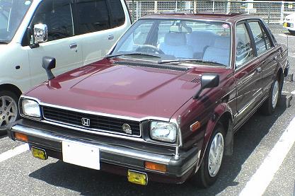 Honda Ballade: 3 фото