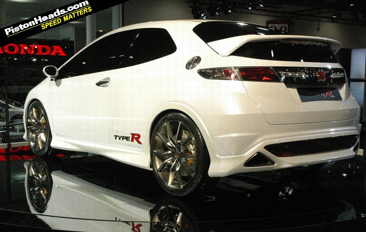 Honda Civic Type-R: 2 фото