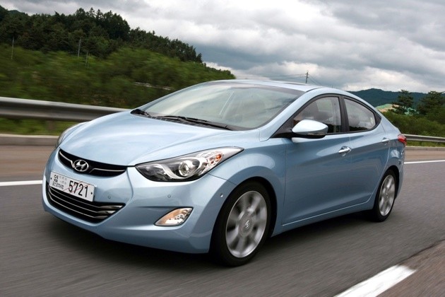 Hyundai Elantra: 3 фото