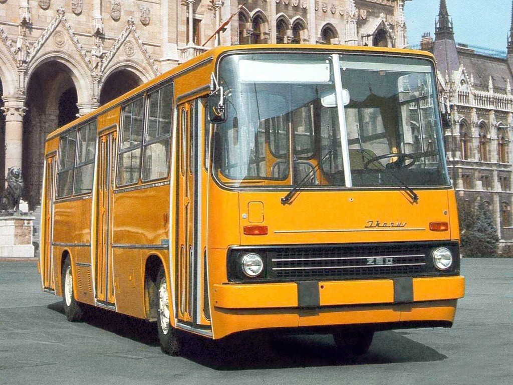 Ikarus 260: 10 фото