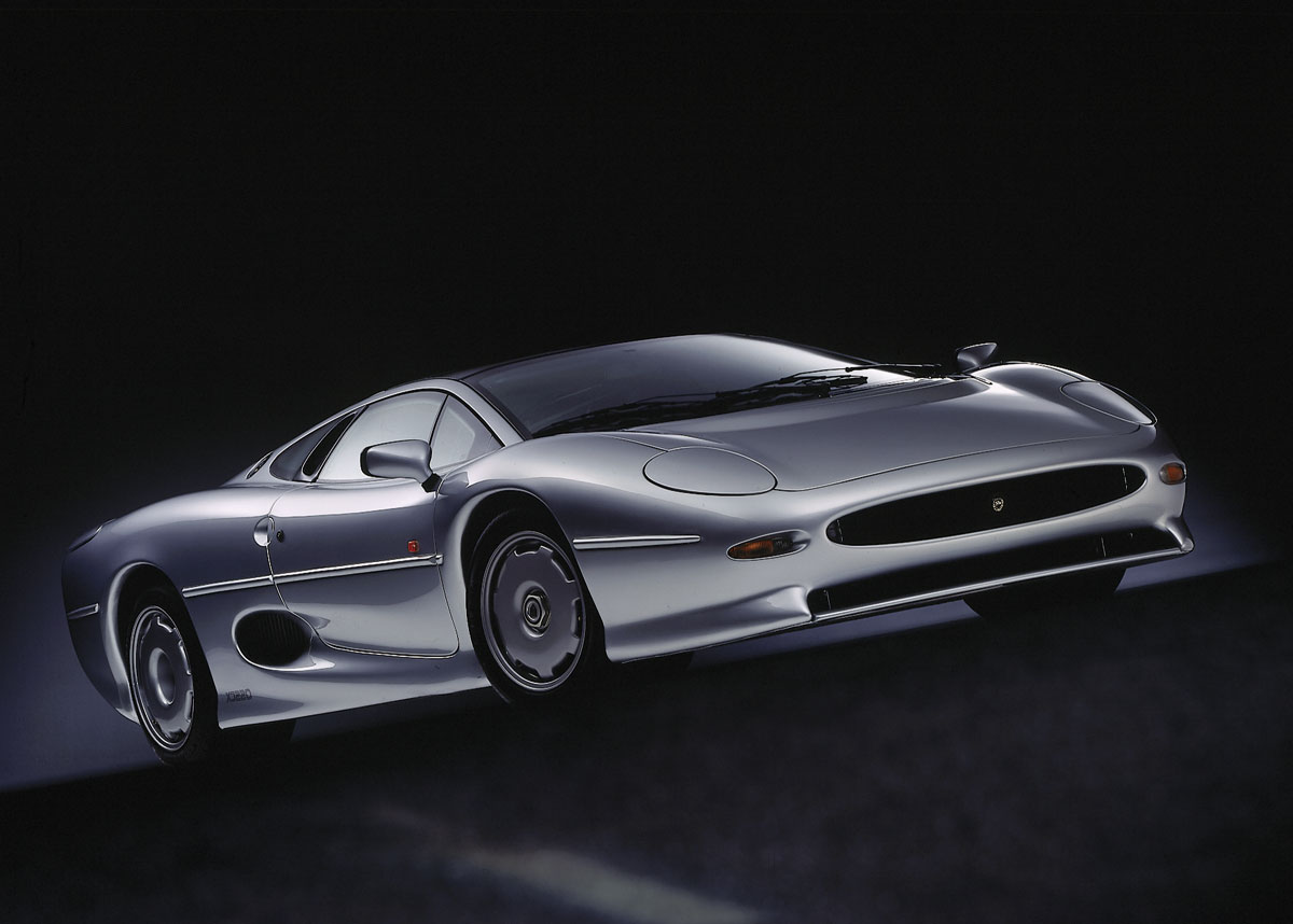 Jaguar XJ 220