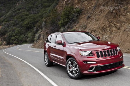 Jeep Grand Cherokee SRT8: 11 фото