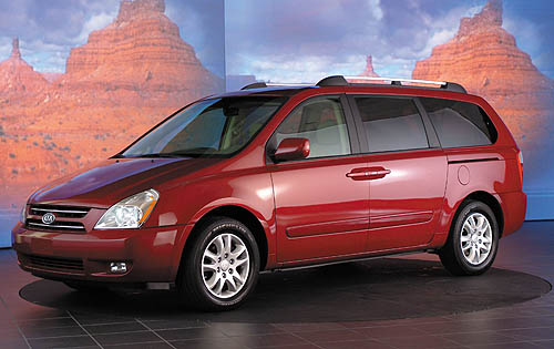 Kia Sedona: 3 фото