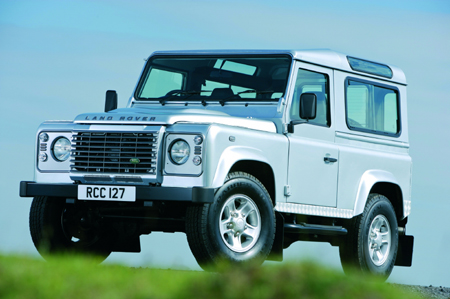 Land Rover Defender: 12 фото