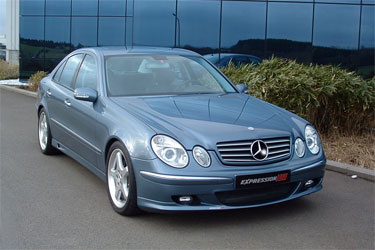 Mercedes E-class W211: 3 фото