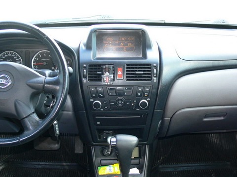 Nissan Almera N16