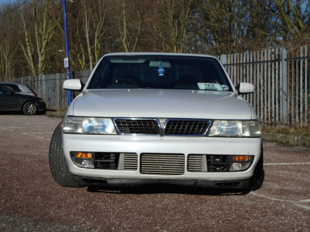 Nissan Laurel C34: 12 фото