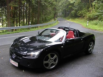 Opel Speedster: 3 фото