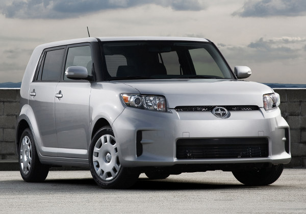 Scion xB: 4 фото