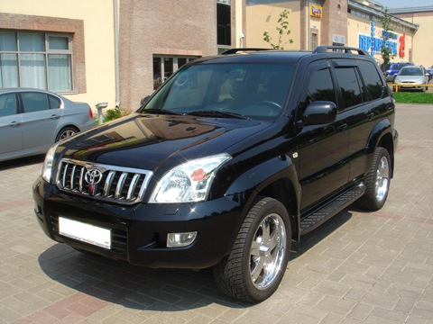 Toyota Land Cruiser Prado 120: 12 фото