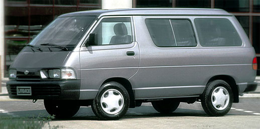 Toyota Lite Ace: 9 фото