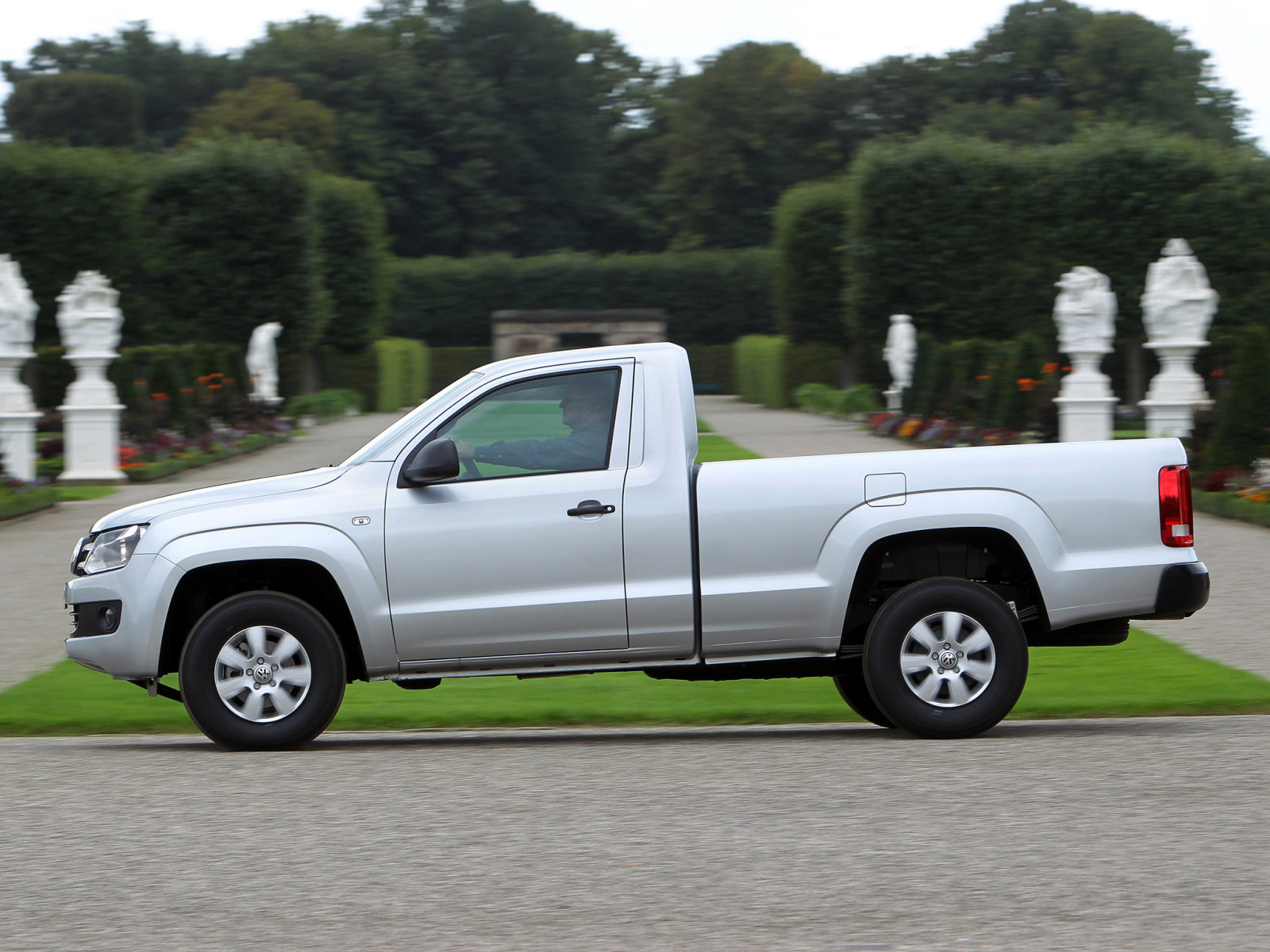 Volkswagen Amarok 2-door: 2 фото