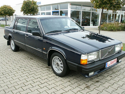 Volvo 760: 3 фото