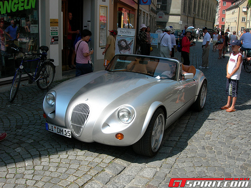 Wiesmann MF30: 3 фото